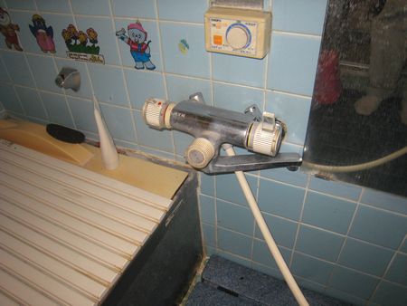 　シャワー混合水栓
